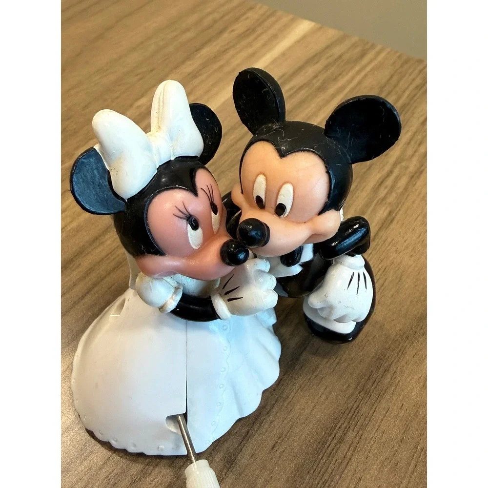 Vintage Disney Mickey Minnie Mouse Wedding Wind Up Toy Bride Groom Figure  Works